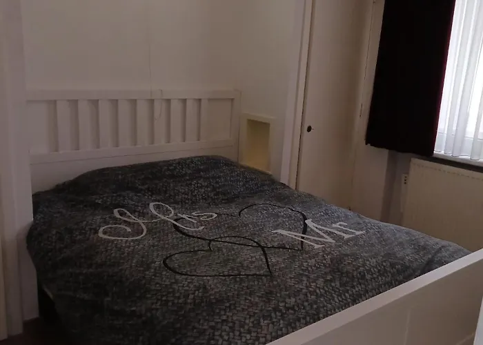 Appartement Reserve Met Zeezicht