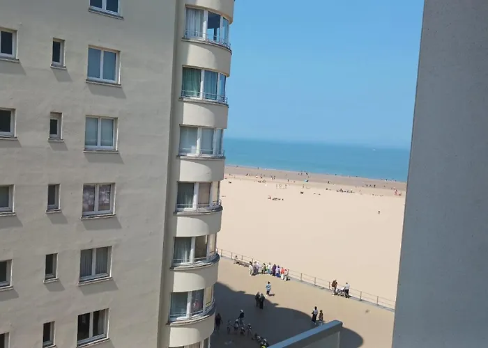 Reserve Met Zeezicht Ostende